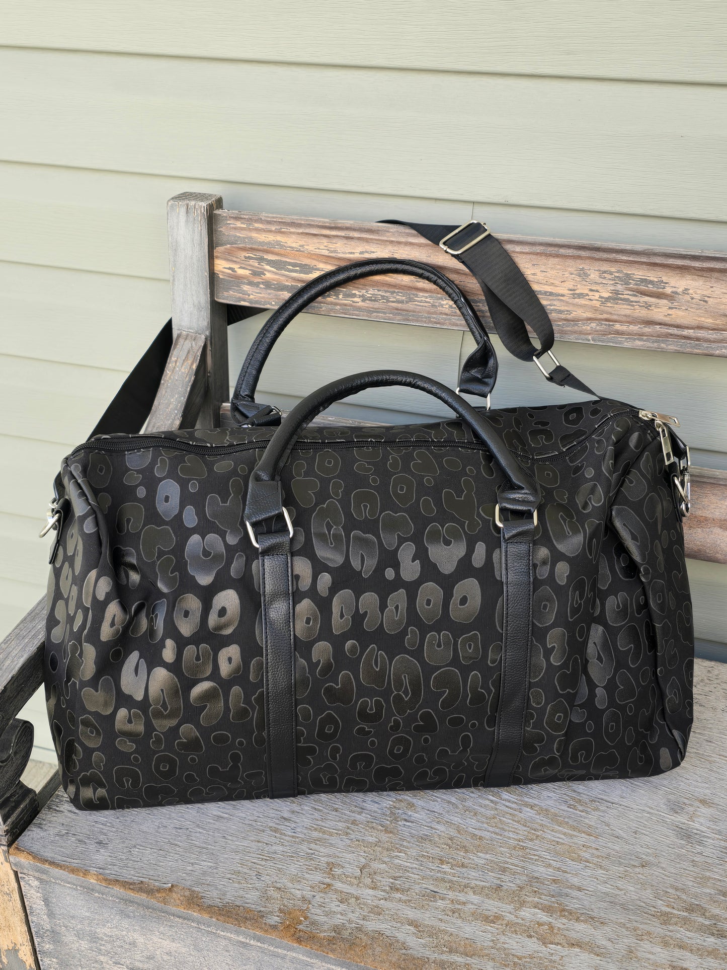 Weekender Bag - Black Leopard